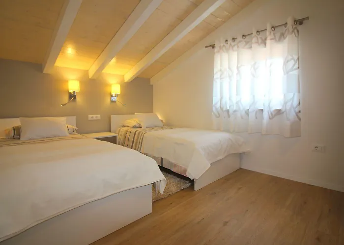 Charmantes Nur 700 Meter Zum Mit Garten, Waschmaschine, Wifi Apartment Poreč