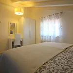 Apartment Charmantes Nur 700 Meter Zum Mit Garten, Waschmaschine, Wifi
